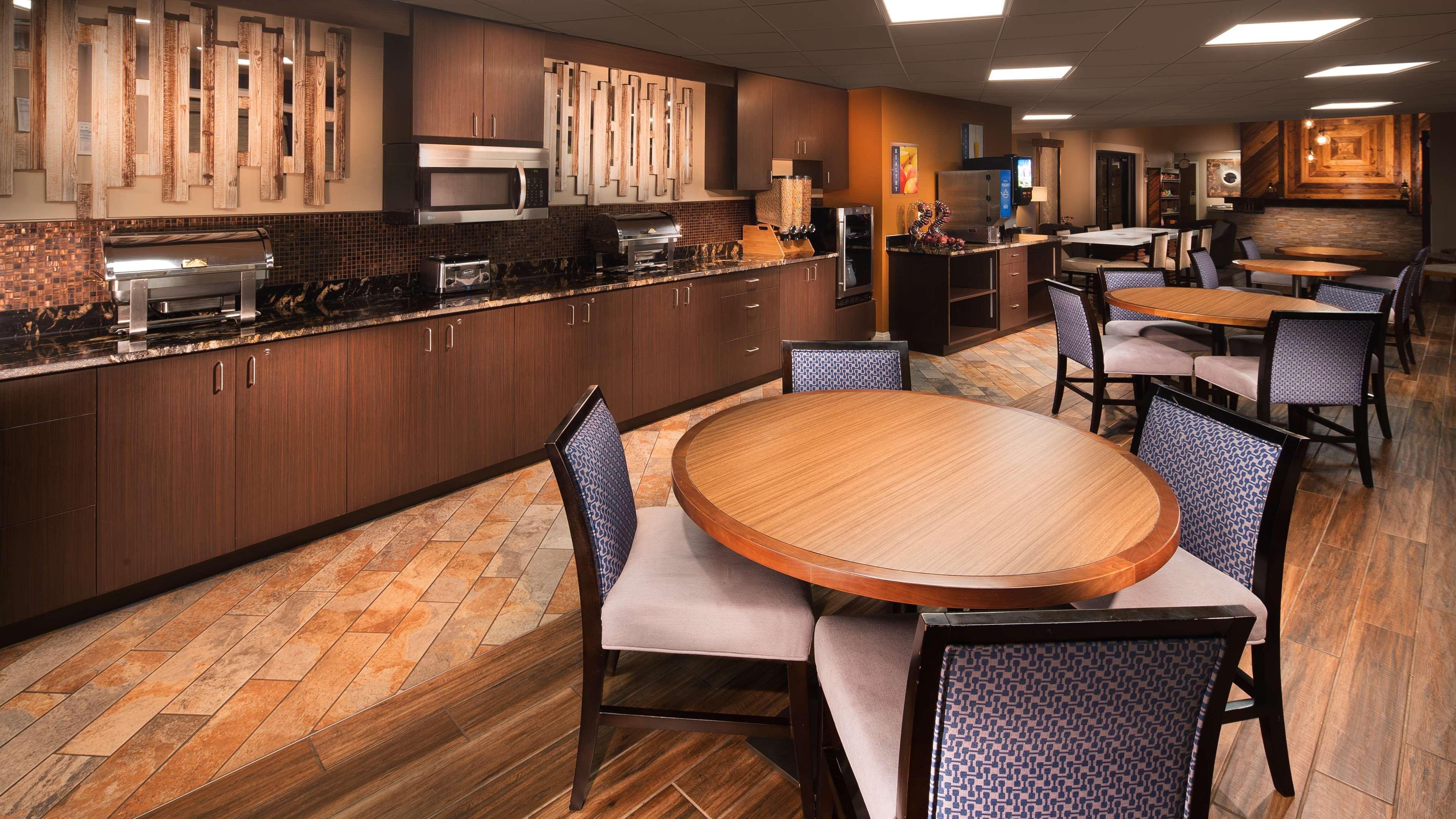 Best Western Warm Springs Hotel And Event Center Εξωτερικό φωτογραφία